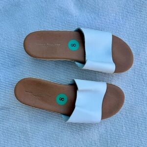 Donna Toscana Flats 8